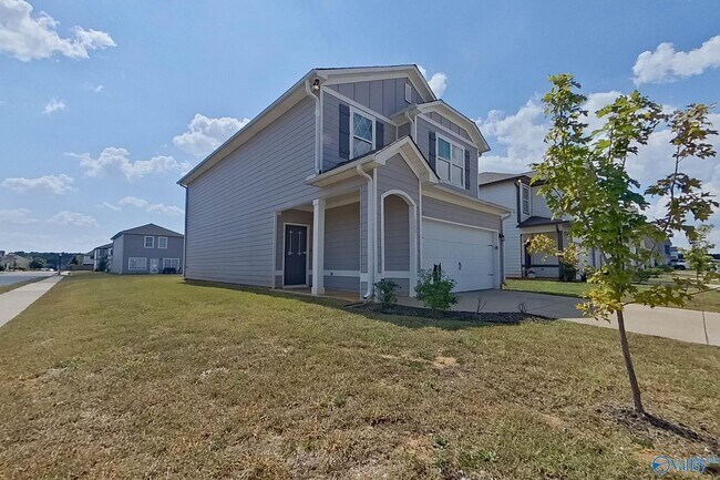 Building Photo - 6401 Upchurch Dr