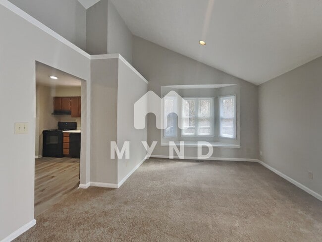 Building Photo - 4021 E 46th St