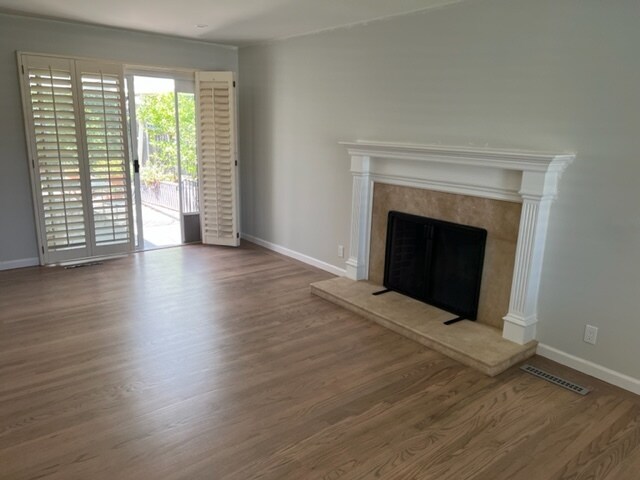 Living Room - 2238 Bermuda Dr