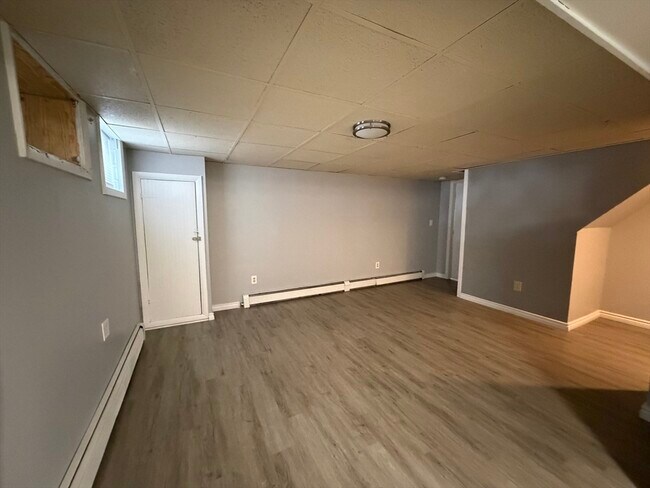 Foto del edificio - 89 Bunker Hill Ave