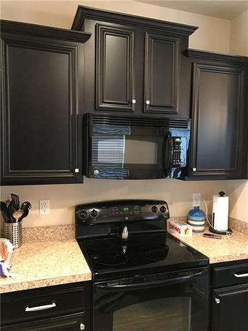 Foto del edificio - 1313 Honeywood Ln
