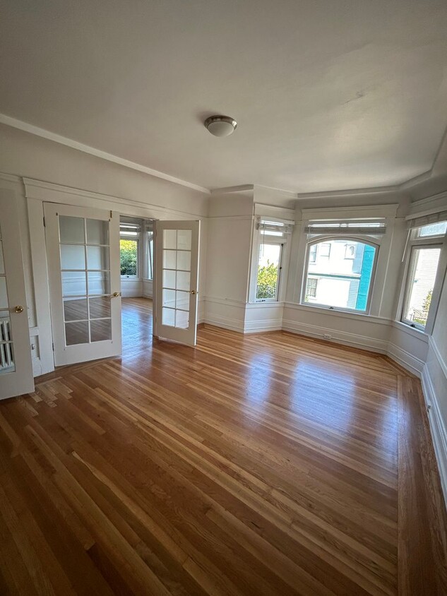 Foto principal - Gorgeous Pacific Heights One Bedroom!
