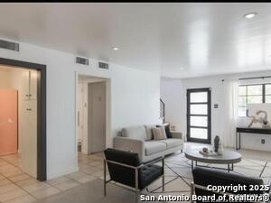 Building Photo - 4043 Tropical Dr