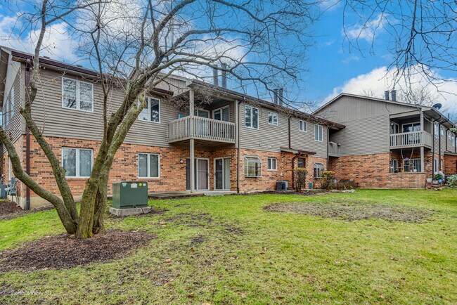 Foto del edificio - 985 West Ct