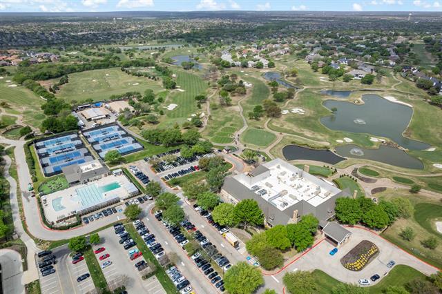 Foto del edificio - 5270 Town and Country Blvd