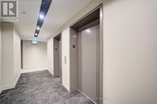 Building Photo - 1606 Charles St