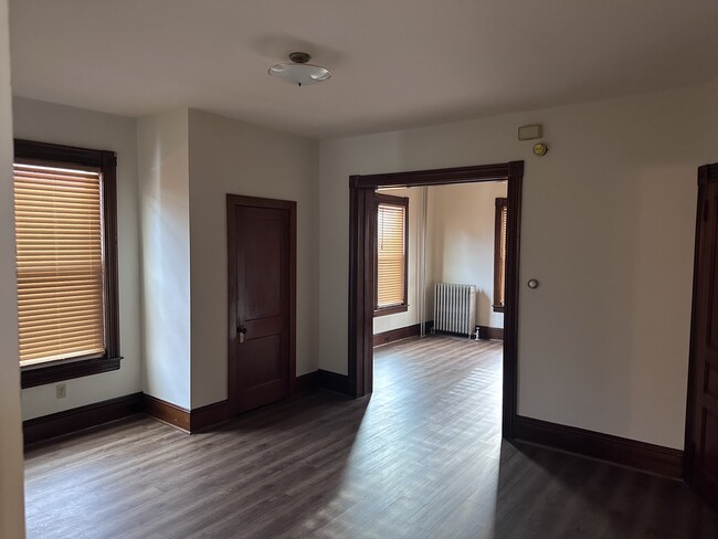 Foto del edificio - 373 Warren St