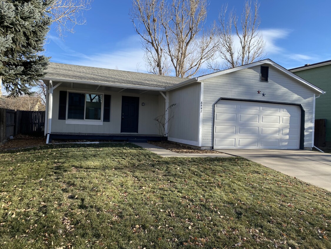 Foto principal - 8442 Prairie Clover Way