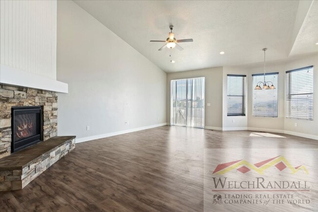 Foto del edificio - Beautiful 3 Bed 2 Bath Rental Home in Eagl...