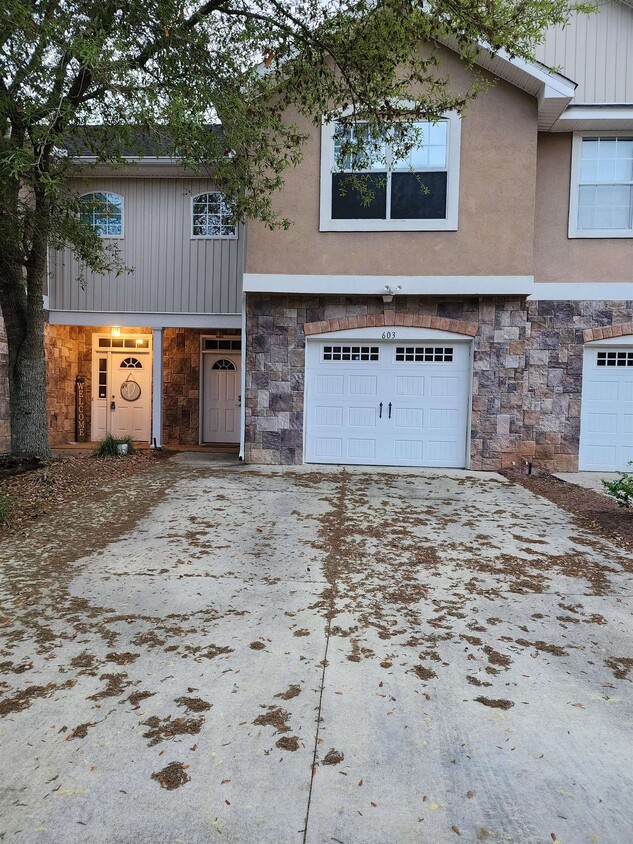 Primary Photo - 1575 Paul Russell Rd