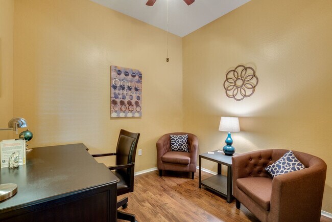 Foto del edificio - 14575 W Mountain View Blvd