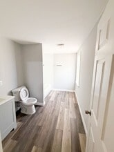 Building Photo - 4146 Schiller Pl