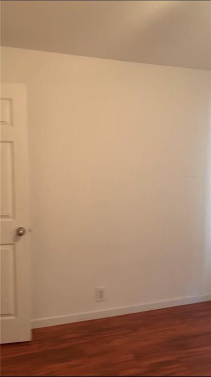 Foto del edificio - 111 Bay 29th St