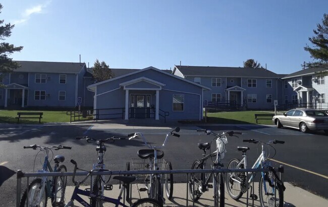 Foto del edificio - 701 Park Ave