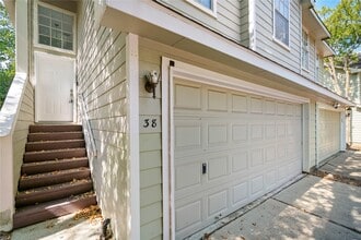 Building Photo - 38 N Walden Elms Cir
