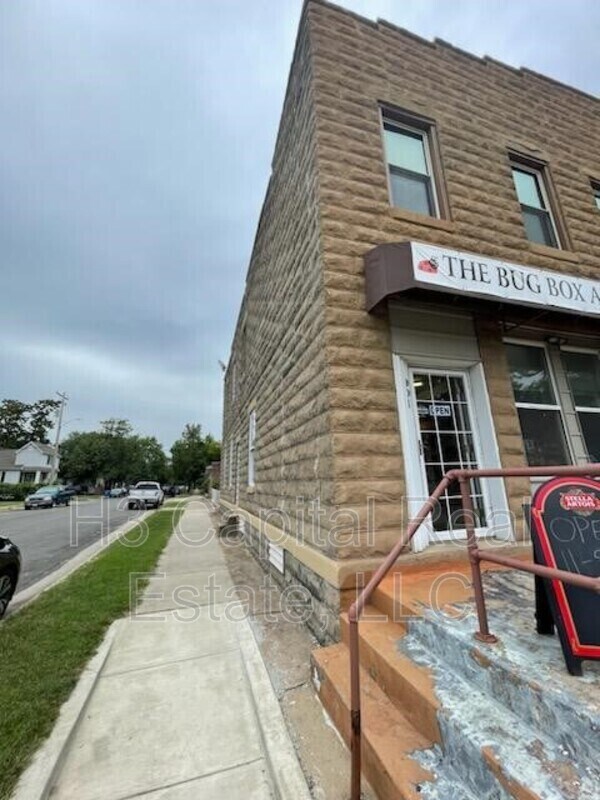 Primary Photo - 901 Niedringhaus Ave