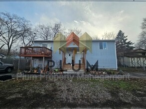 Building Photo - 929 S Johnson St