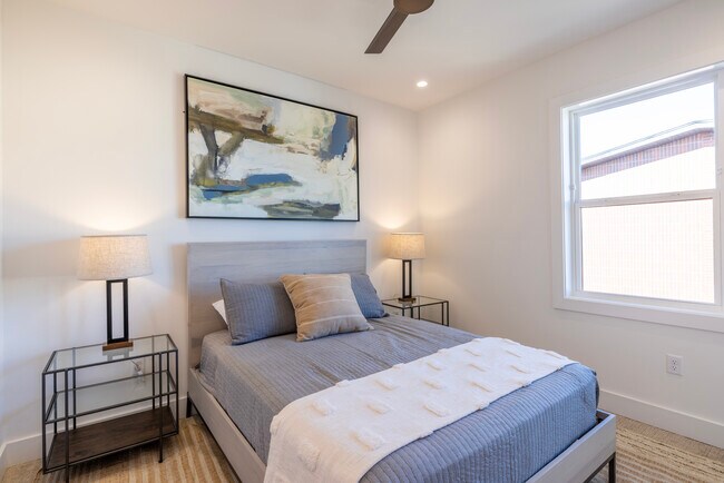 Foto del edificio - 7C Townhomes