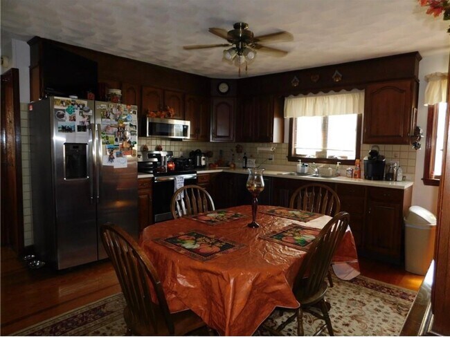 Foto del edificio - 242 Market St