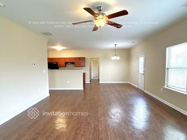 Building Photo - 166 Forrest Hills Dr