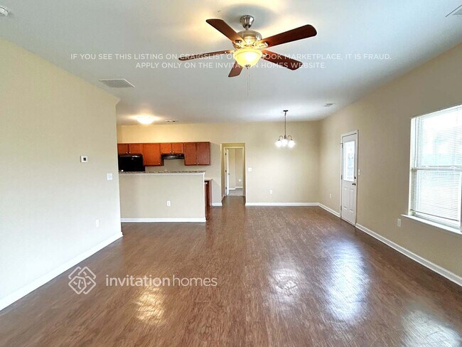 Foto del edificio - 166 Forrest Hills Dr