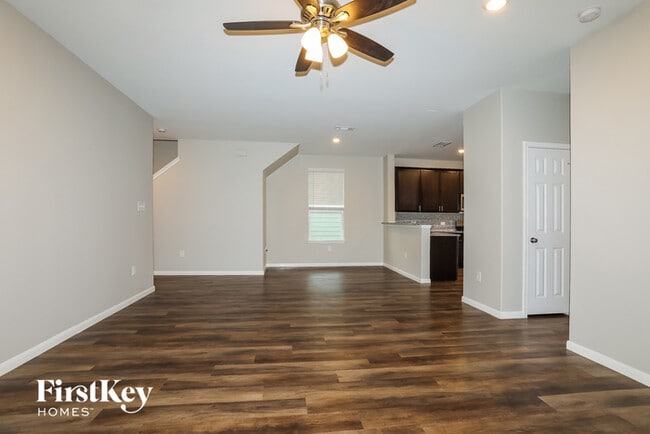 Building Photo - 24035 Prairie Dust Dr