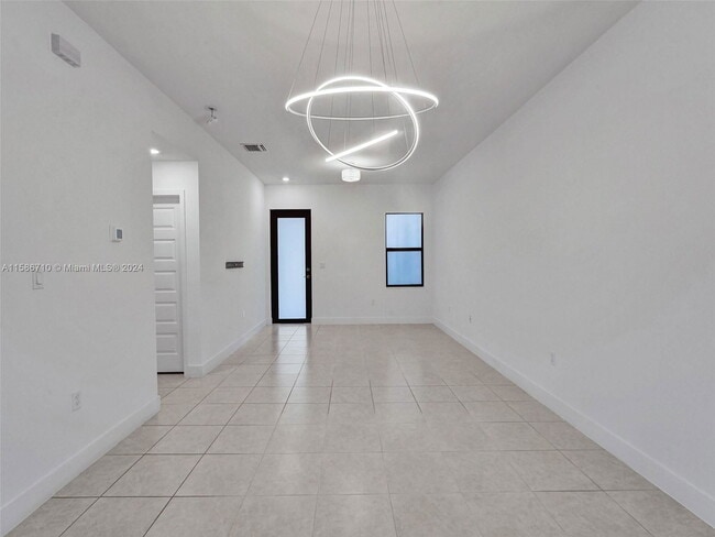 Photo - 8195 NW 104th Ave House