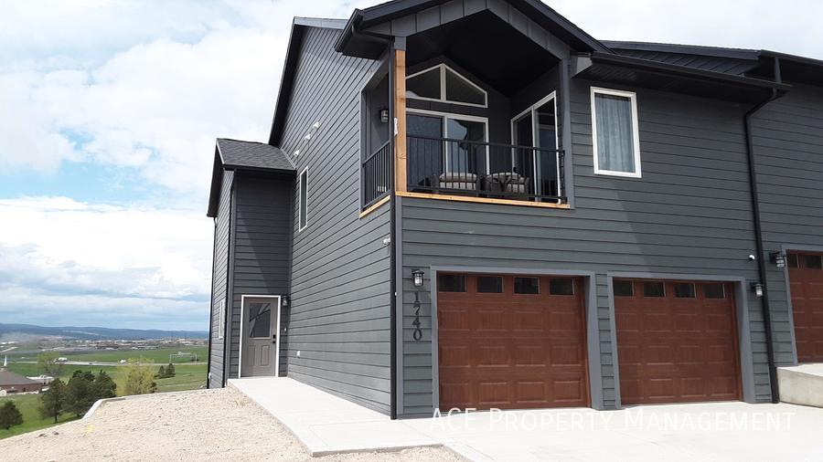 1740 Harmony Heights Ln, Rapid City, SD 57702 House Rental in Rapid