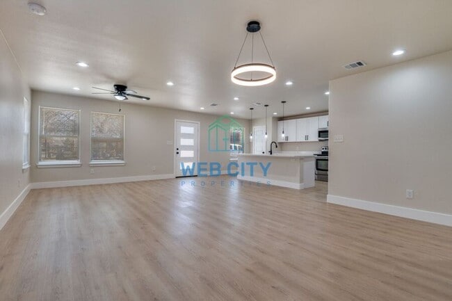 Building Photo - 12908 Windfall Cir