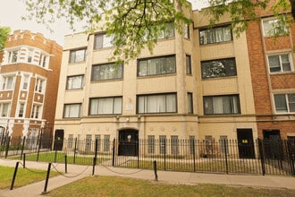 Building Photo - 7753 S Essex Ave
