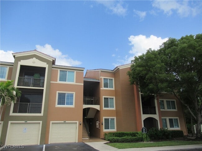 Building Photo - 1105 Reserve Ct