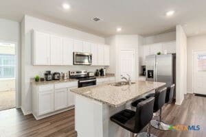 Foto del edificio - 141 Hugh Dr