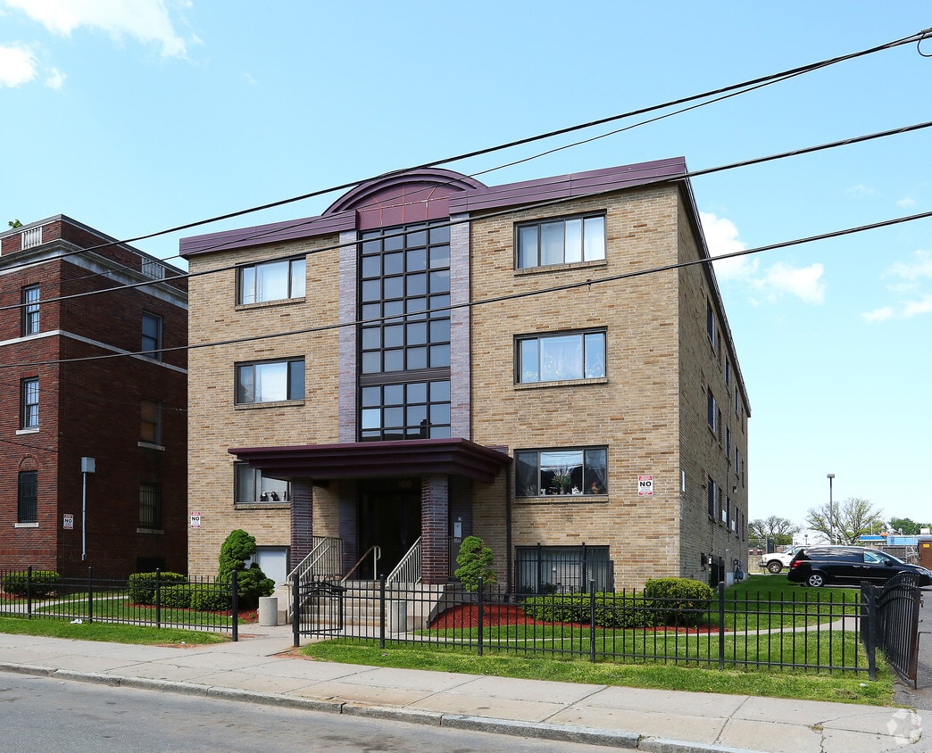 169 Seymour St, Hartford, CT 06106 Apartments in Hartford, CT