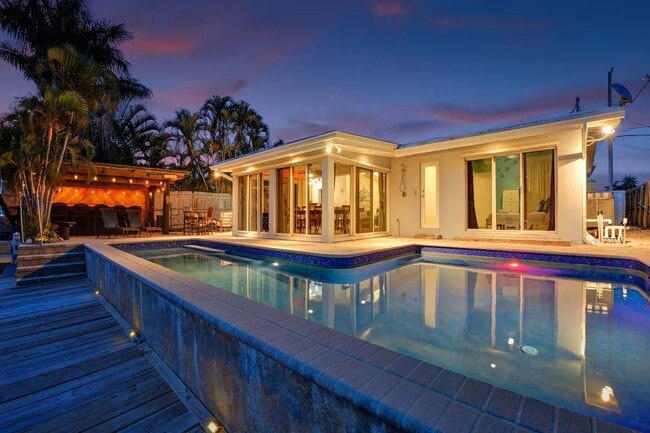 Building Photo - 16061 SW 45th Terrace