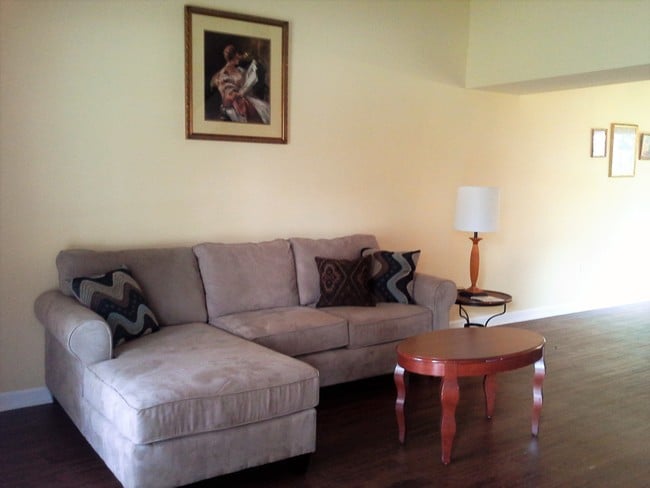 Foto del edificio - Flairwood Apartments
