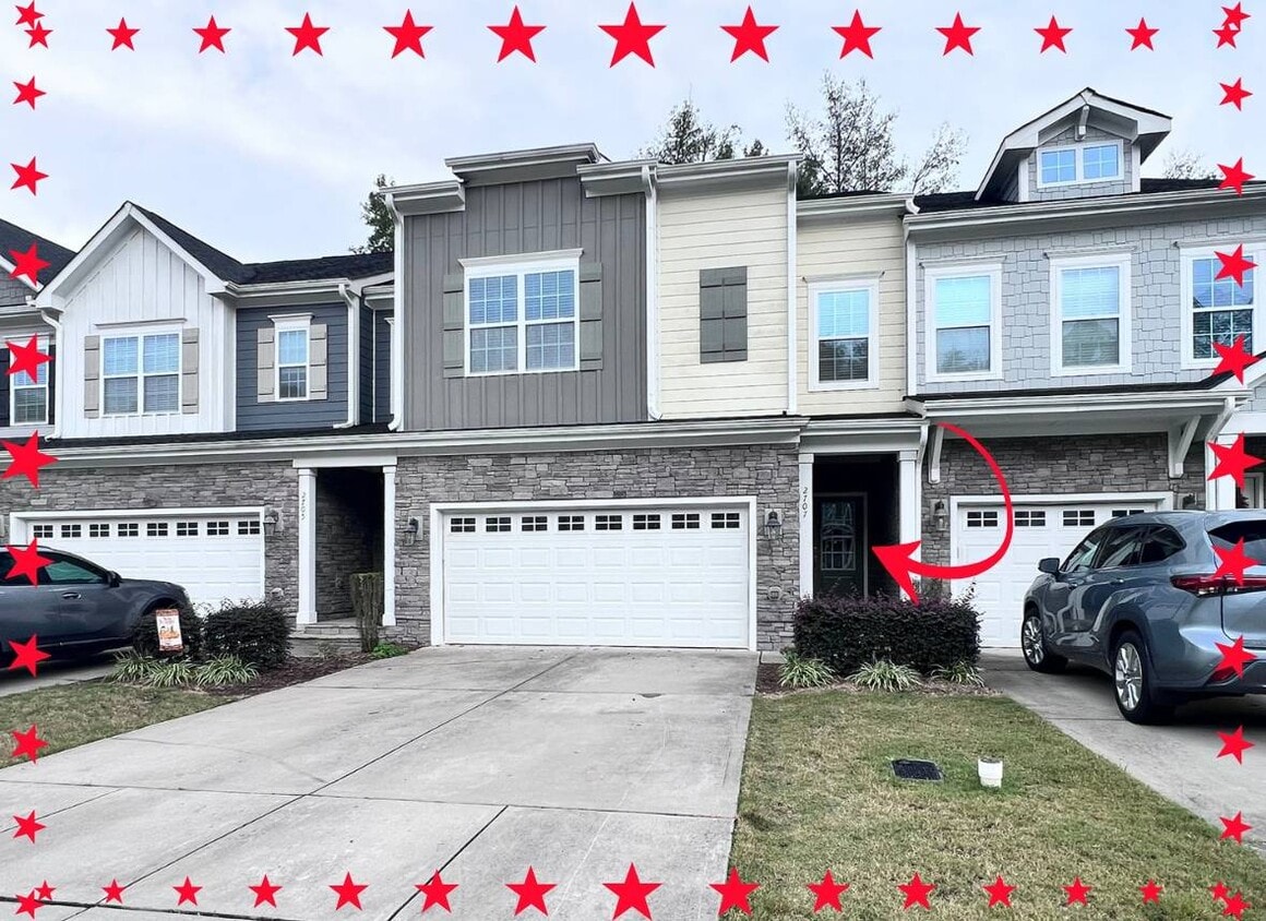 Primary Photo - 2707 Masonboro Ferry Dr