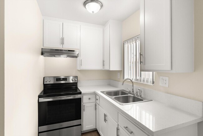 Foto del interior - Linden Court Apartments- Riverside, CA