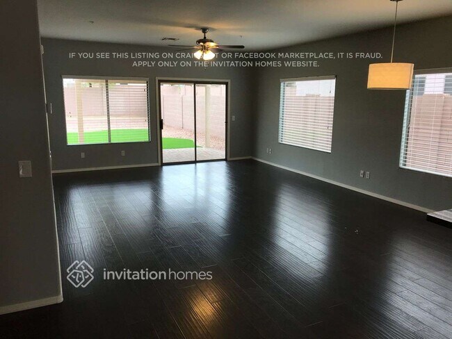 Foto del edificio - 6614 W Honeysuckle Dr