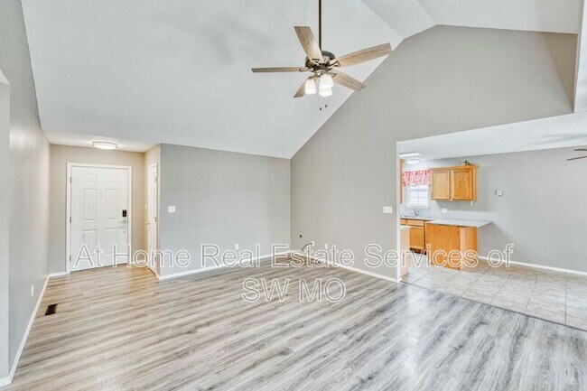 Foto del edificio - 3722 W Page St