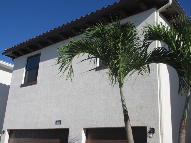 Building Photo - 4009 Faraday Way