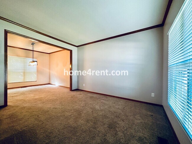 Foto del edificio - Beautiful Home Located on a Cul de sac, Wo...