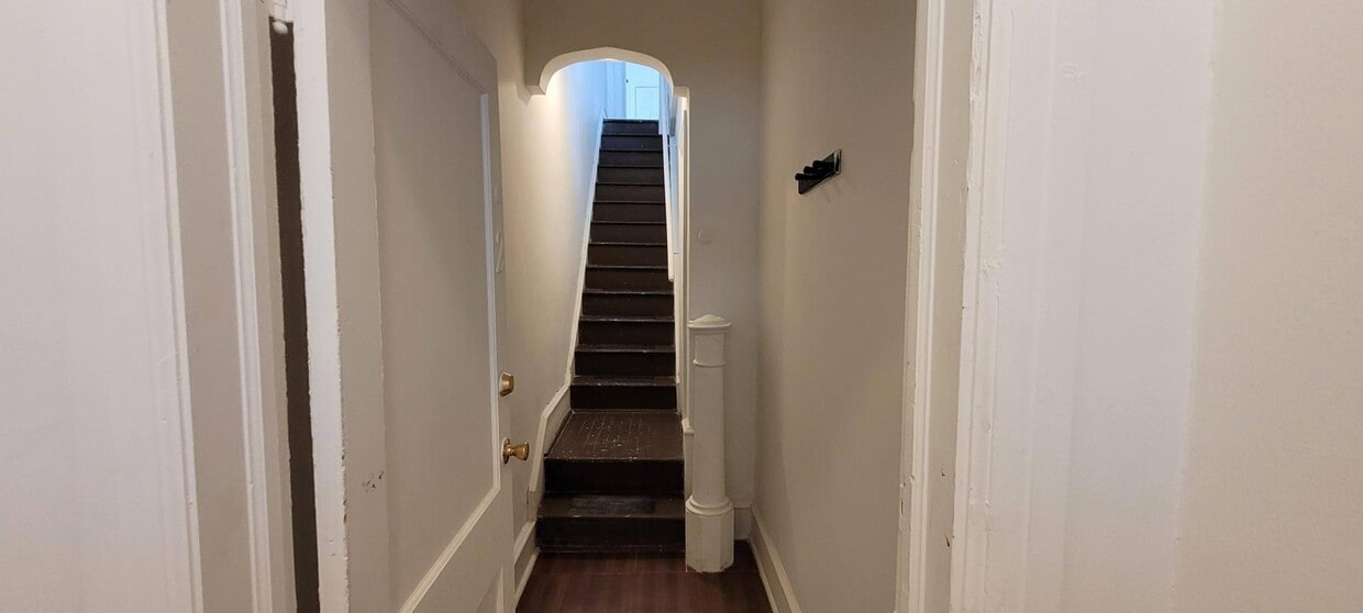 Photo - 4618 N Camac St - Unit 2