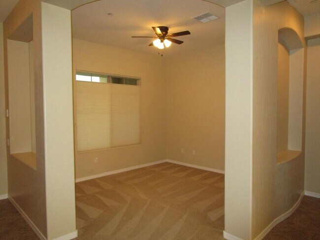 Building Photo - 14020 E Anacapa Dr