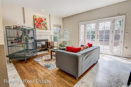 Foto del edificio - 5626 Blackrock Rd