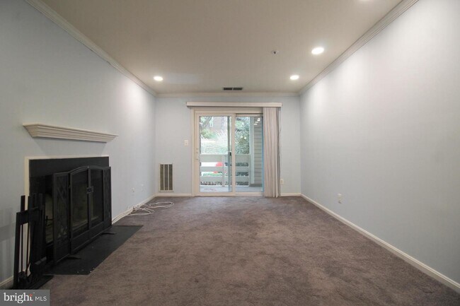 Building Photo - 244 S Reynolds St