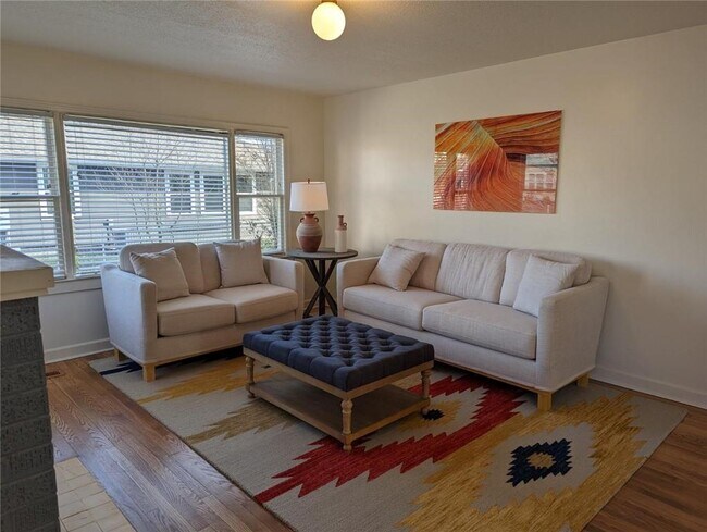 Foto del edificio - 705 NW 6th St