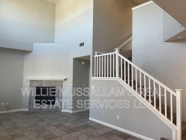 Foto del edificio - 4117 Rogers Canyon Rd