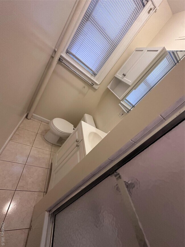 Foto del edificio - 72-36 67th Pl