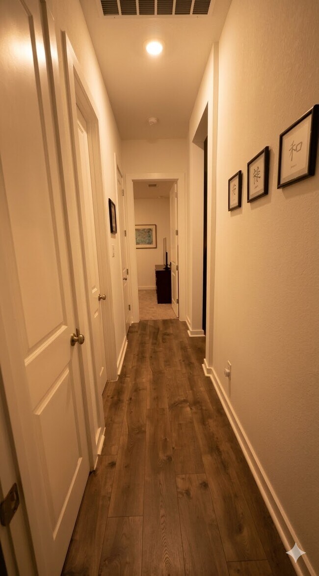 private hallway - 20816 Rowston Manor Ln
