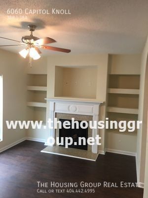Foto del edificio - Fairburn Townhome!
